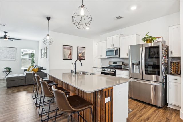 700 Legends LN, Georgetown, TX 78628