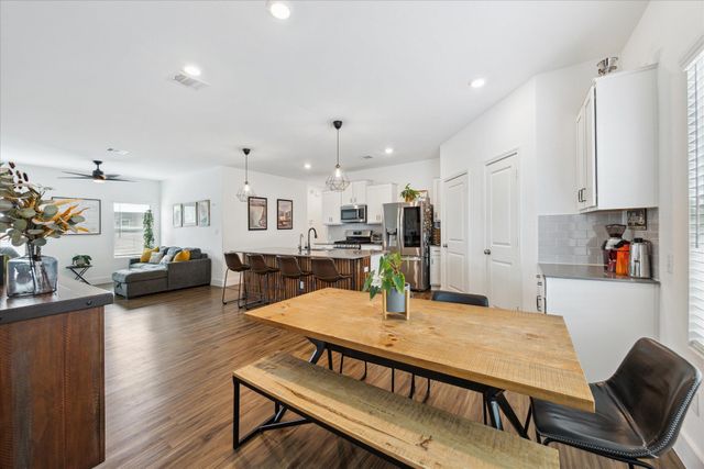700 Legends LN, Georgetown, TX 78628