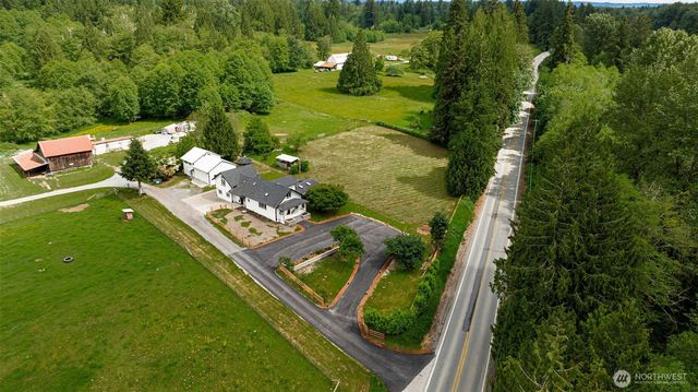 28415 State Route 9 NE, Arlington, WA 98223