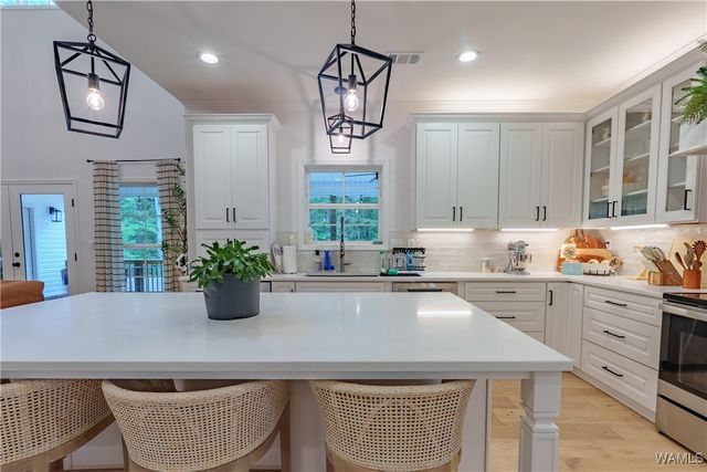 12575 Bone Camp Rd, Northport, AL 35475