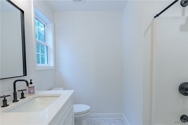 12575 Bone Camp Rd, Northport, AL 35475