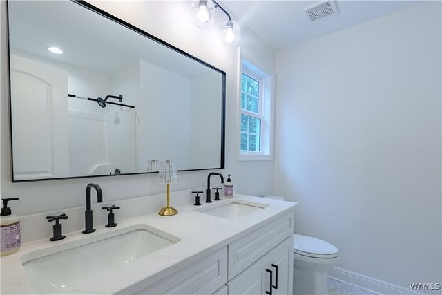 12575 Bone Camp Rd, Northport, AL 35475