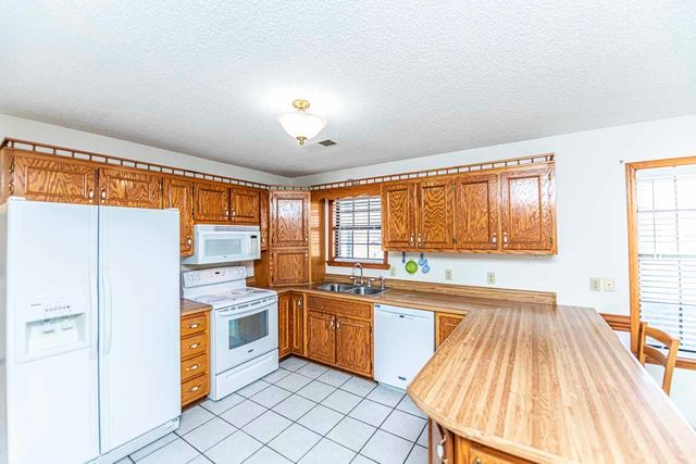 35 GREAT OAK CV, Munford, TN 38058