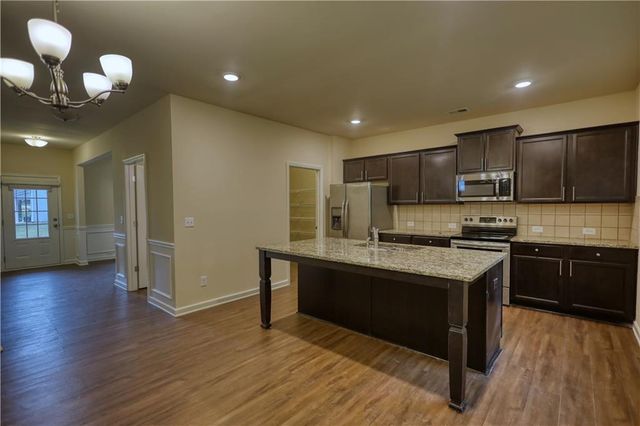 6571 Bluffview Drive, Douglasville, GA 30134