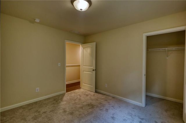 6571 Bluffview Drive, Douglasville, GA 30134