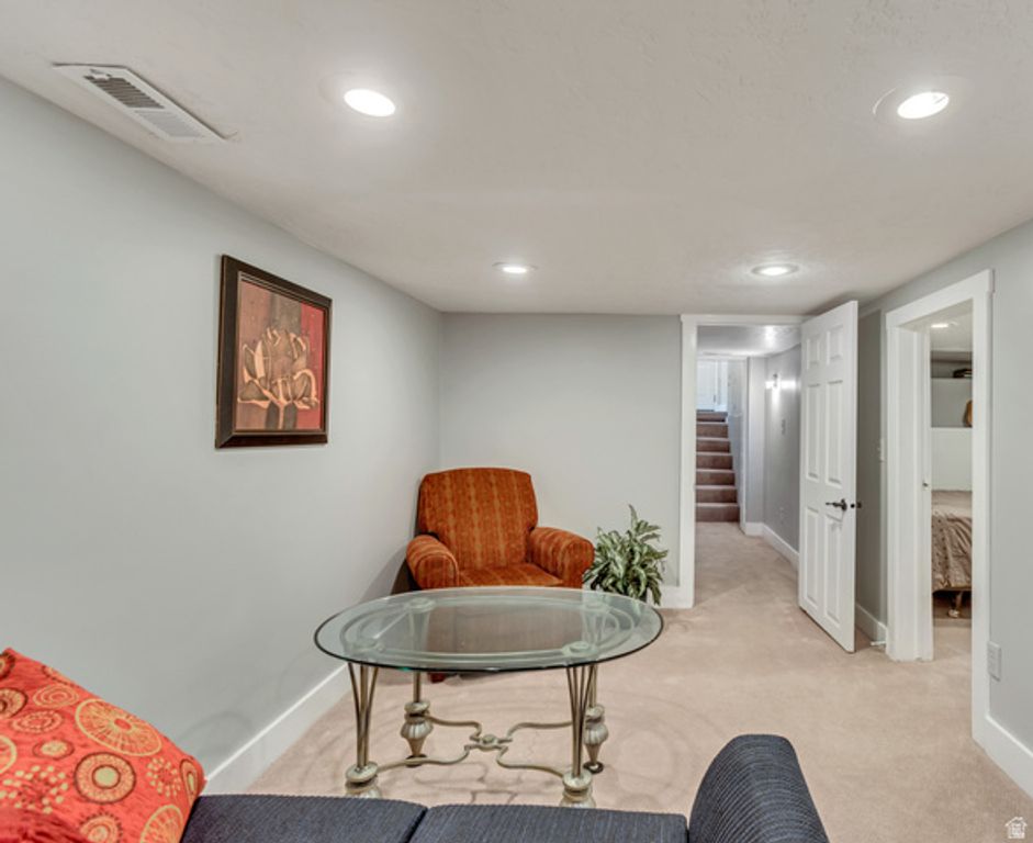 Image 22 of property listing at 770 E RAMONA AVE, Salt Lake City, UT 84105