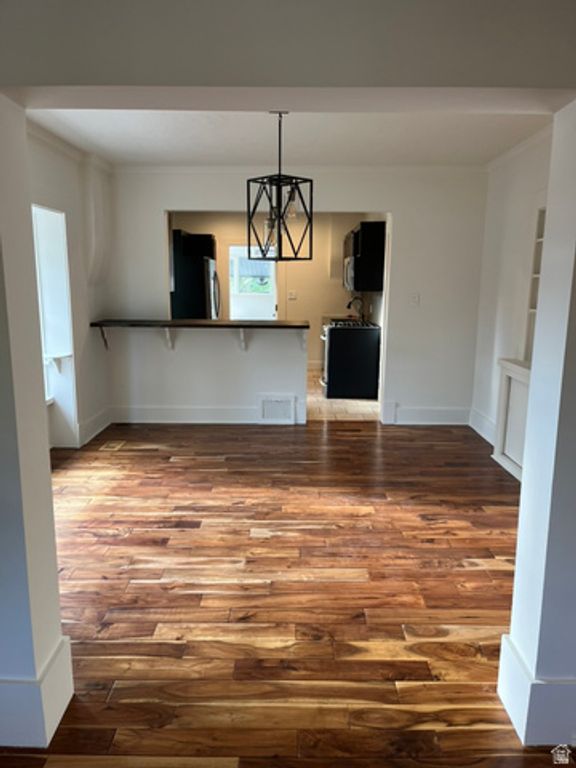 Image 7 of property listing at 770 E RAMONA AVE, Salt Lake City, UT 84105