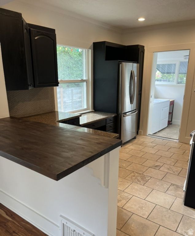 Image 9 of property listing at 770 E RAMONA AVE, Salt Lake City, UT 84105