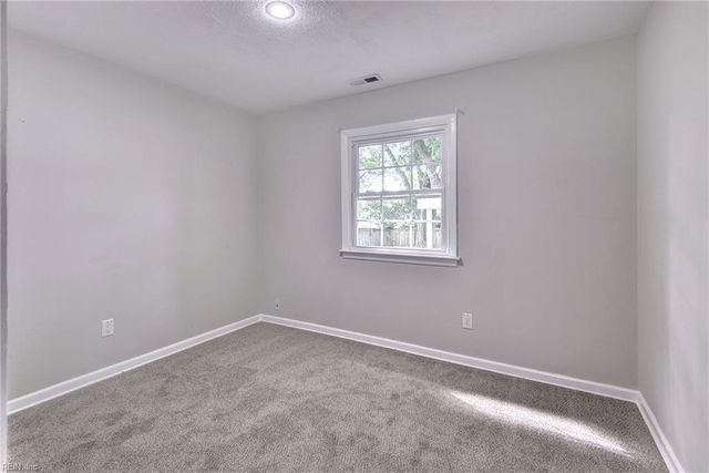 1124 78th ST, Newport News, VA 23605