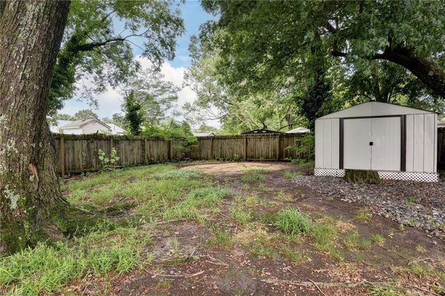 1124 78th ST, Newport News, VA 23605