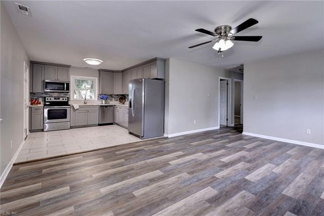 1124 78th ST, Newport News, VA 23605