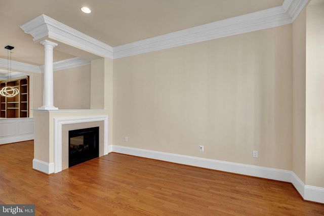 1730 CARPENTER RD, Alexandria, VA 22314