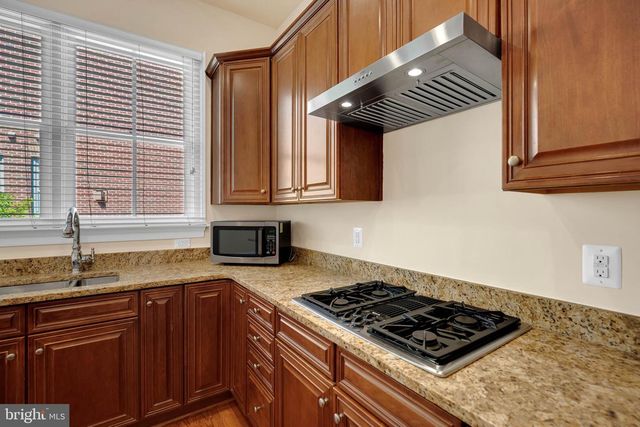 1730 CARPENTER RD, Alexandria, VA 22314