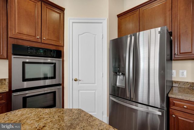 1730 CARPENTER RD, Alexandria, VA 22314