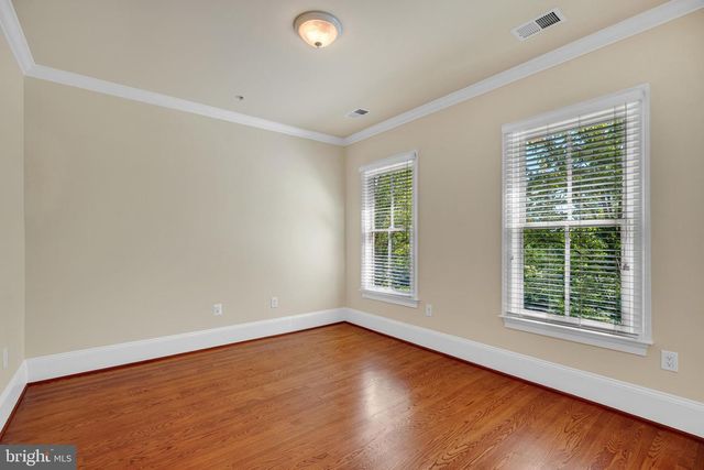 1730 CARPENTER RD, Alexandria, VA 22314