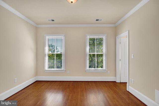 1730 CARPENTER RD, Alexandria, VA 22314