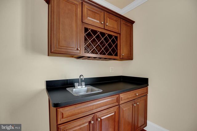 1730 CARPENTER RD, Alexandria, VA 22314