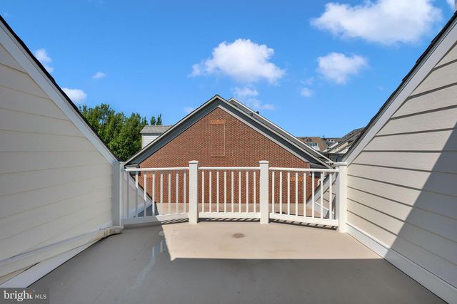 1730 CARPENTER RD, Alexandria, VA 22314
