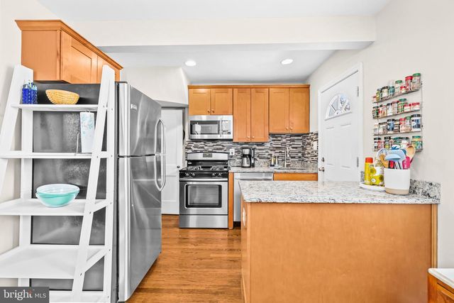 2942 M ST SE, Washington, DC 20019