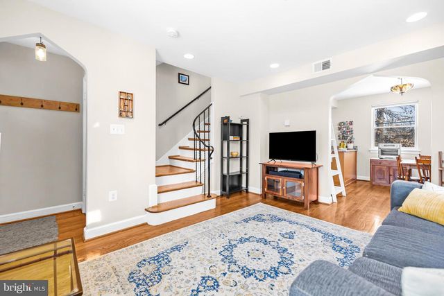 2942 M ST SE, Washington, DC 20019