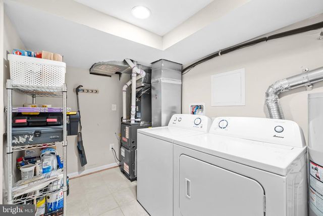 2942 M ST SE, Washington, DC 20019