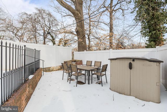 2942 M ST SE, Washington, DC 20019