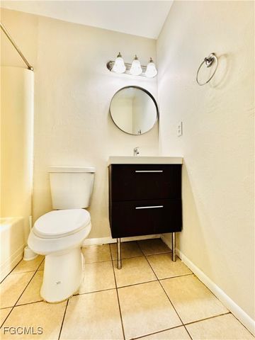 3313 14th ST SW, Lehigh Acres, FL 33976