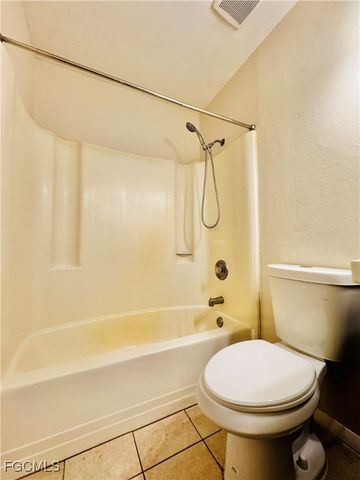 3313 14th ST SW, Lehigh Acres, FL 33976