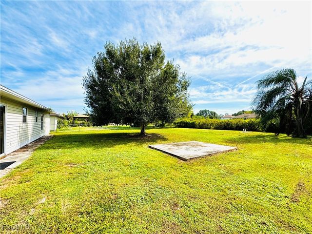 3313 14th ST SW, Lehigh Acres, FL 33976