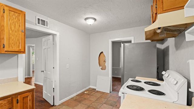 1805 Meyers Place, Oklahoma City, OK 73111