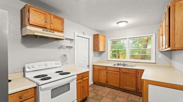 1805 Meyers Place, Oklahoma City, OK 73111