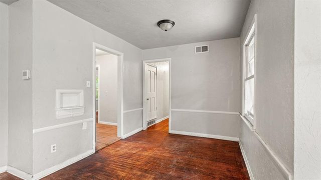 1805 Meyers Place, Oklahoma City, OK 73111