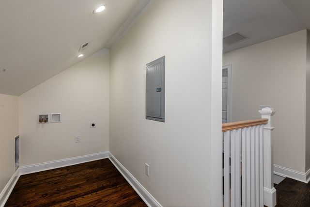 51 Broadway, Lynn, MA 01904