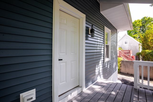 51 Broadway, Lynn, MA 01904