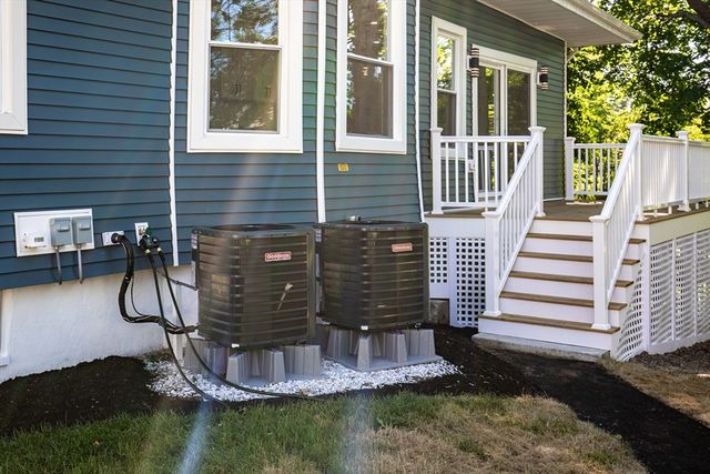 51 Broadway, Lynn, MA 01904