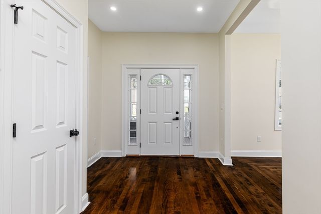 51 Broadway, Lynn, MA 01904