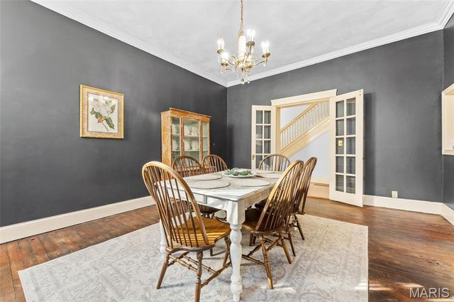 909 E Main Street, Belleville, IL 62220