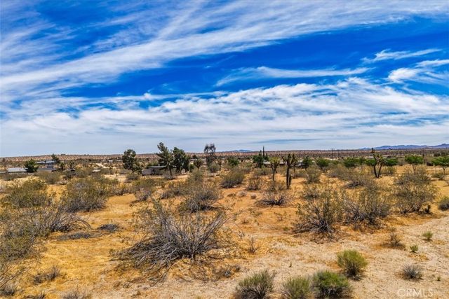 55926 Tananger Road, Yucca Valley, CA 92284
