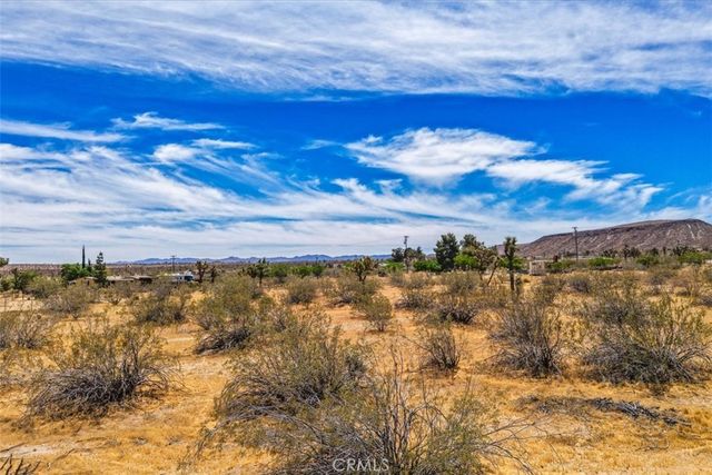 55926 Tananger Road, Yucca Valley, CA 92284
