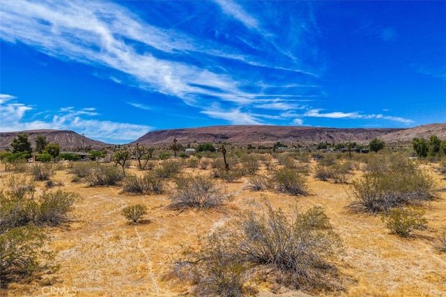 55926 Tananger Road, Yucca Valley, CA 92284