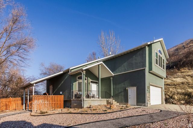 3095 E SILVER HAWK DR, Holladay, UT 84121