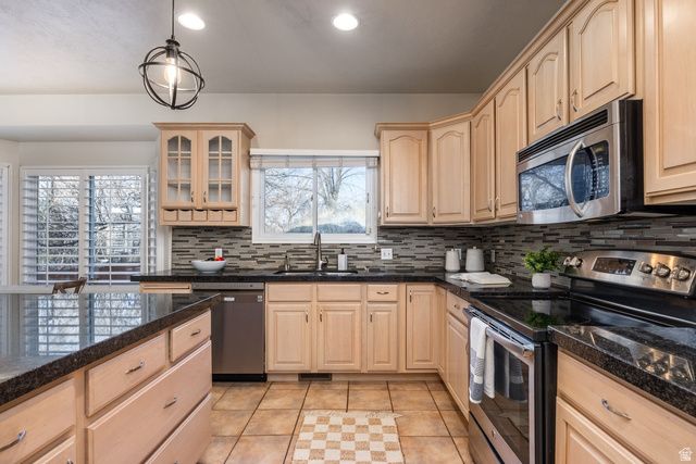 3095 E SILVER HAWK DR, Holladay, UT 84121