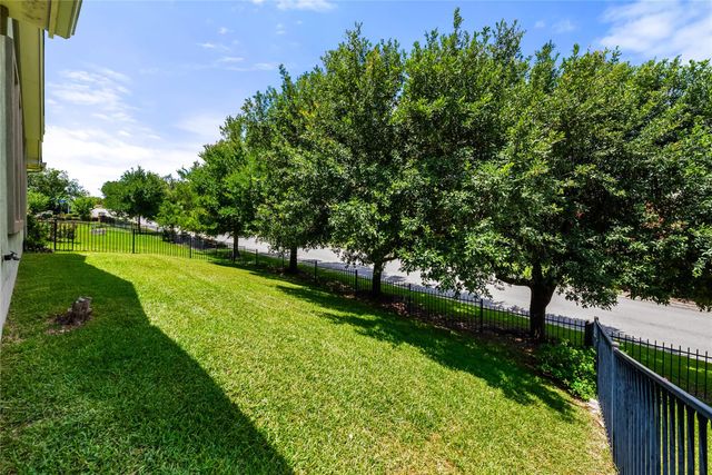 24 Stone Terrace DR, Austin, TX 78734