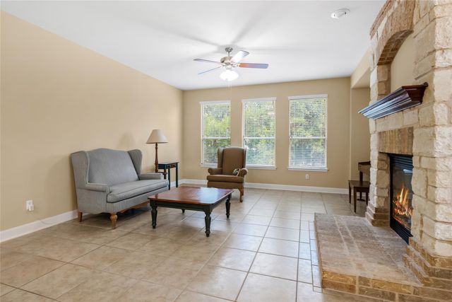 24 Stone Terrace DR, Austin, TX 78734