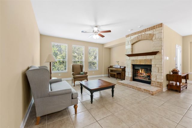 24 Stone Terrace DR, Austin, TX 78734