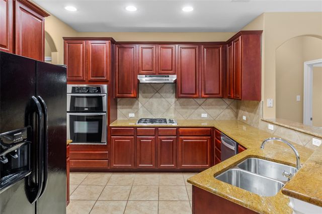 24 Stone Terrace DR, Austin, TX 78734