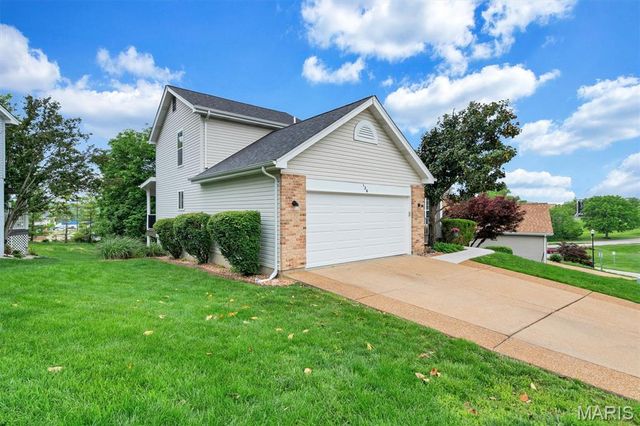 126 Sierra Village Drive, Eureka, MO 63025