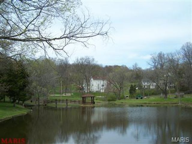 126 Sierra Village Drive, Eureka, MO 63025