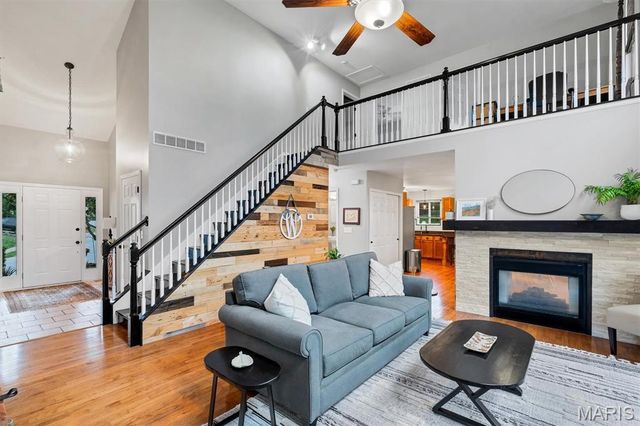 126 Sierra Village Drive, Eureka, MO 63025