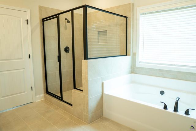 119 Bluecoat Trail, Byron, GA 31008